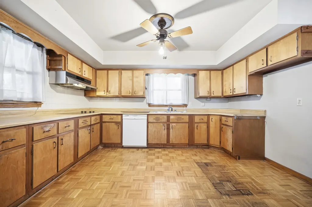 409 Springfield Drive Richmond KY 40475