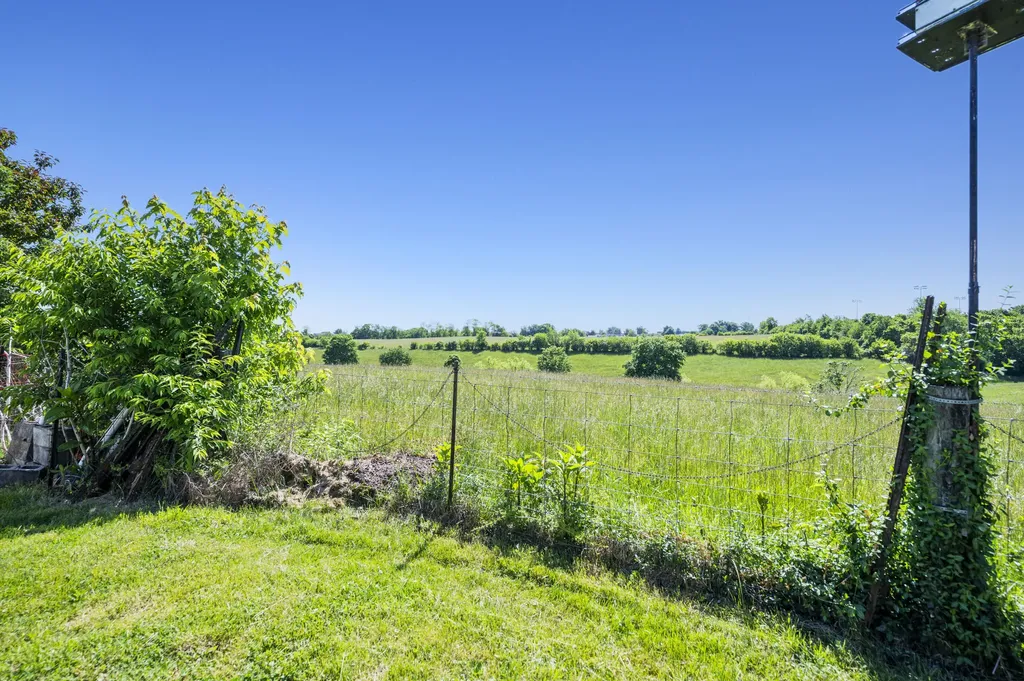 409 Springfield Drive Richmond KY 40475