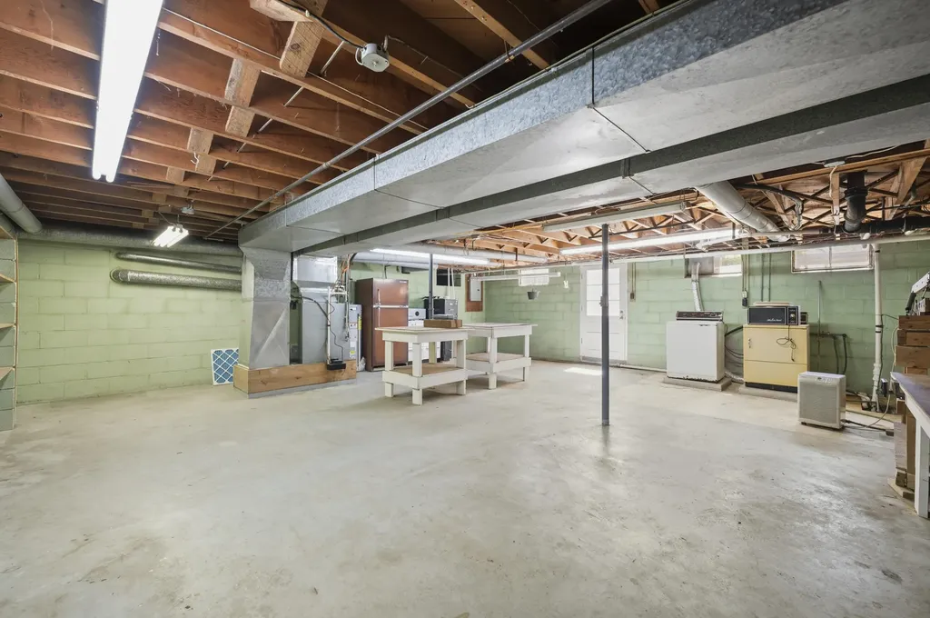 409 Springfield Drive Richmond KY 40475