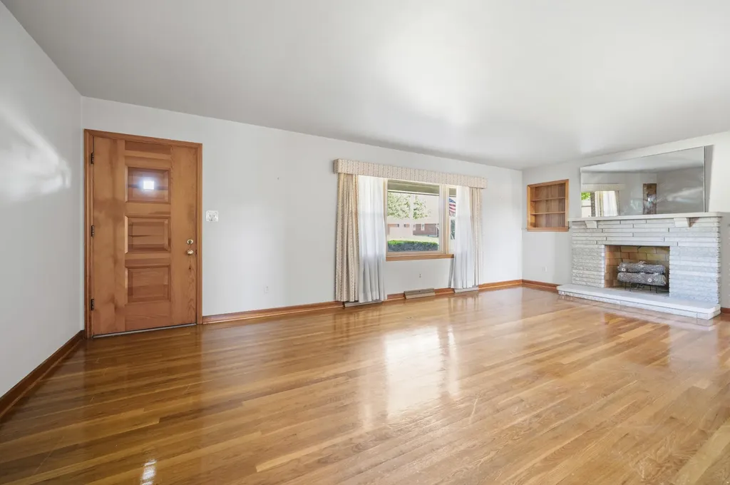 409 Springfield Drive Richmond KY 40475