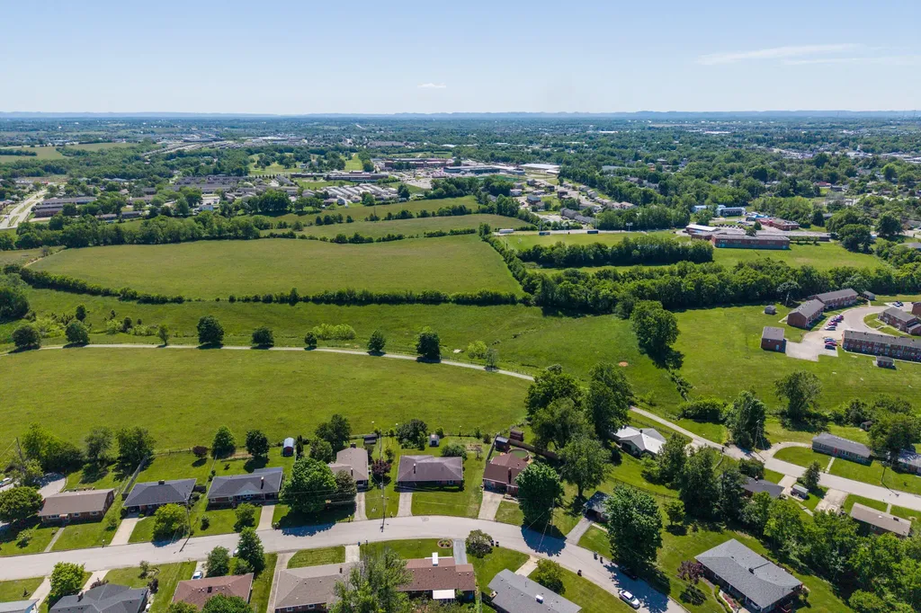 409 Springfield Drive Richmond KY 40475