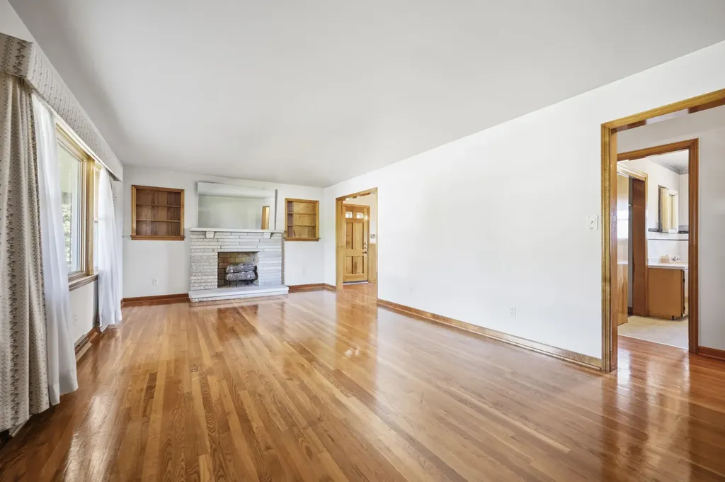409 Springfield Drive Richmond KY 40475