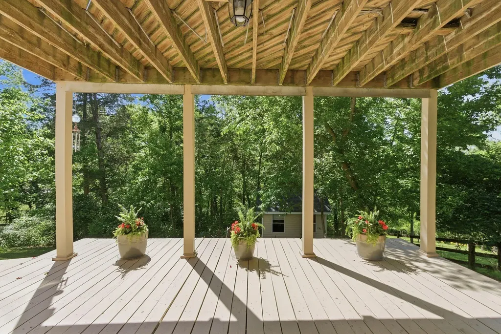 404 Woodduck Lane Georgetown KY 40324