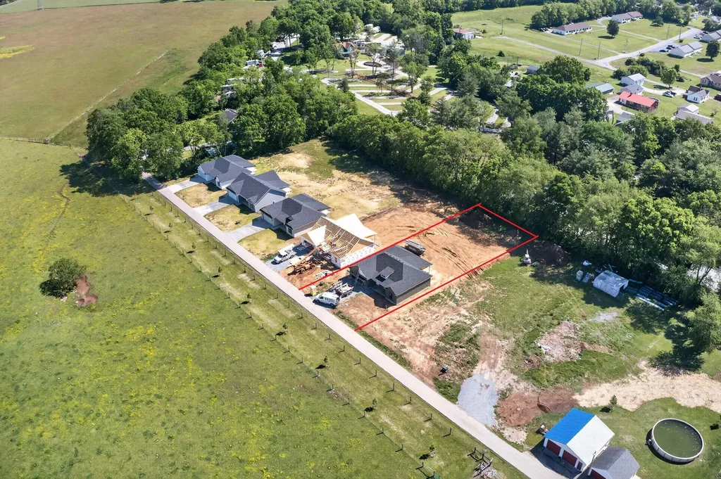 129 Maude Lane Harrodsburg KY 40330