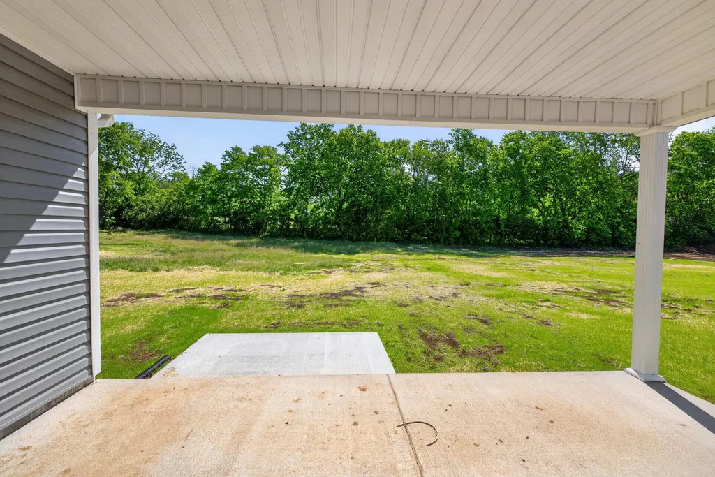 141 Maude Lane Harrodsburg KY 40330