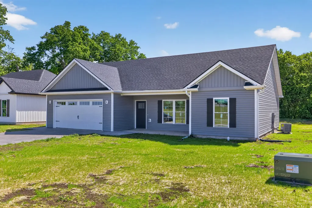 141 Maude Lane Harrodsburg KY 40330