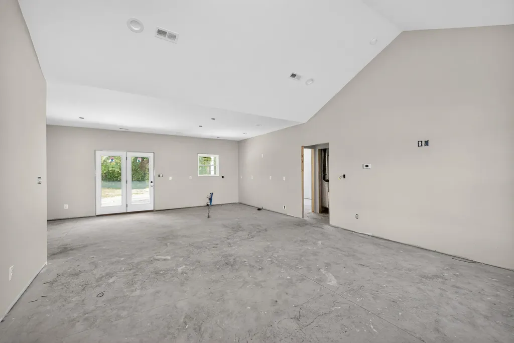 141 Maude Lane Harrodsburg KY 40330