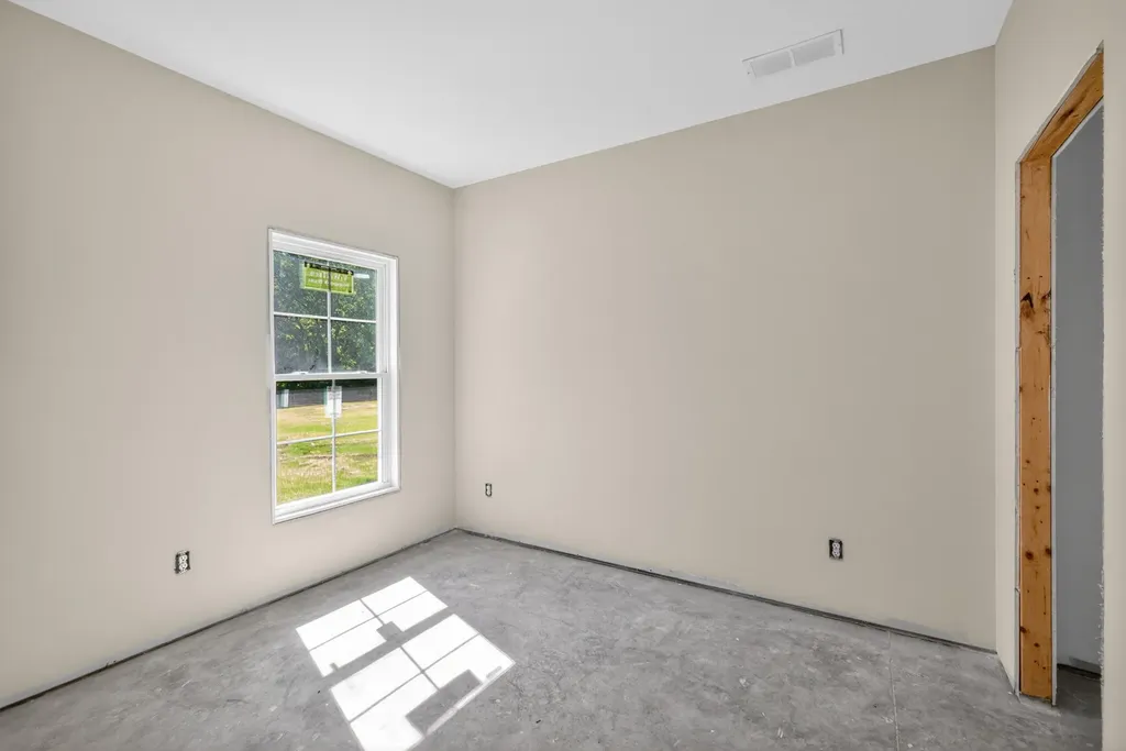 141 Maude Lane Harrodsburg KY 40330