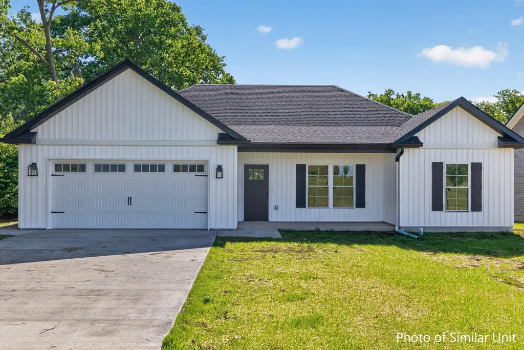 133 Maude Lane Harrodsburg KY 40330