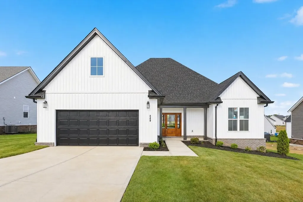 249 Skaggs Boulevard Nicholasville KY 40356