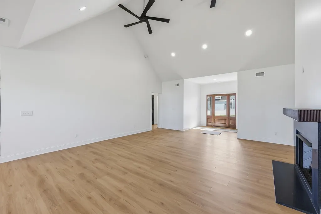 249 Skaggs Boulevard Nicholasville KY 40356
