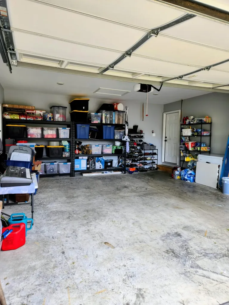 20 Allie Lane Stanton KY 40380