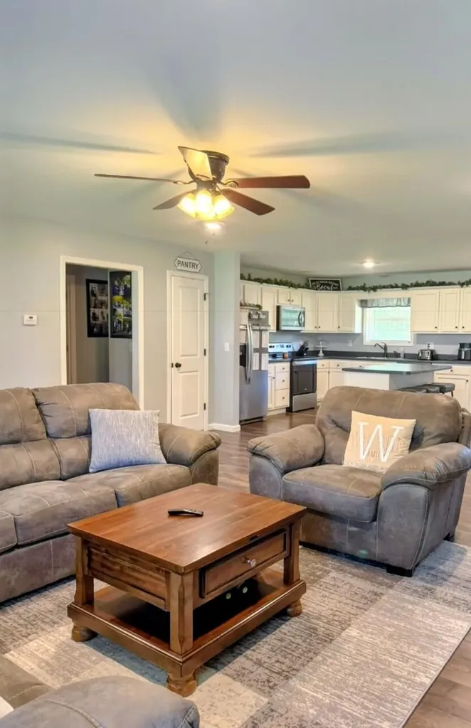 20 Allie Lane Stanton KY 40380