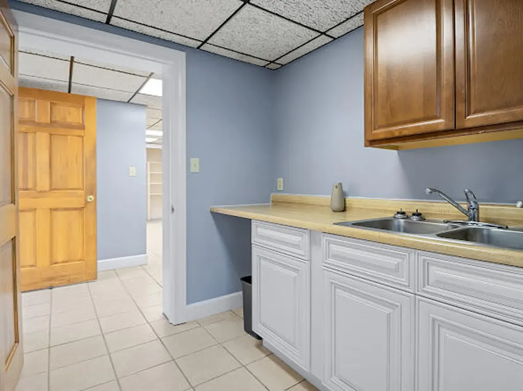 105 W 5th Street London KY 40741