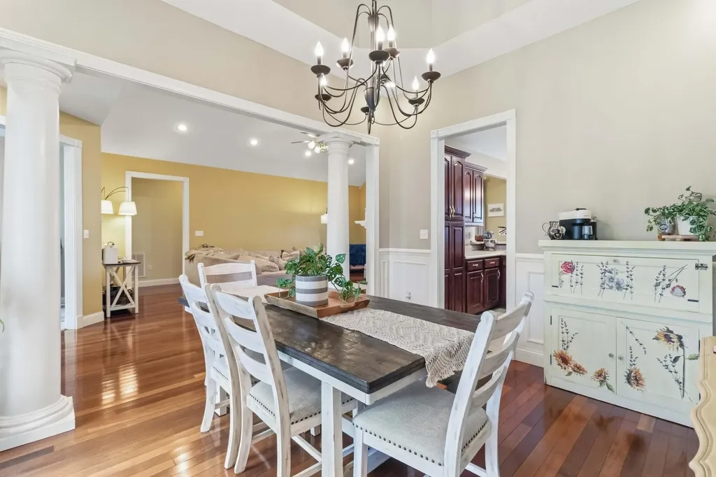 1224 Whitson School Road London KY 40741