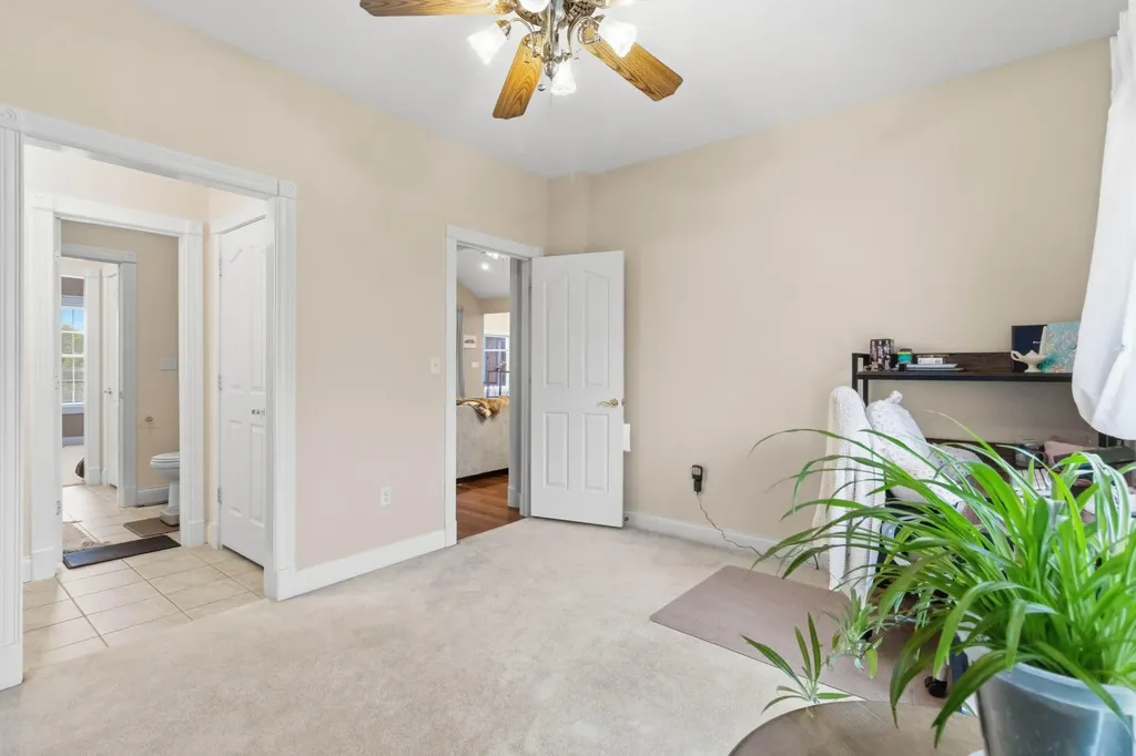 1224 Whitson School Road London KY 40741