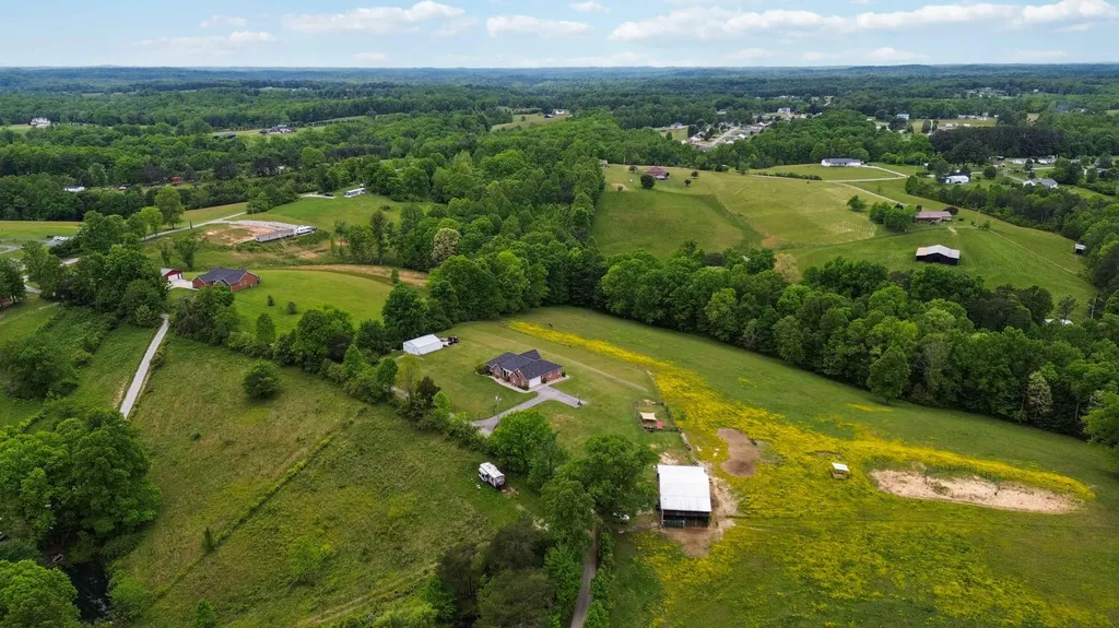 1224 Whitson School Road London KY 40741