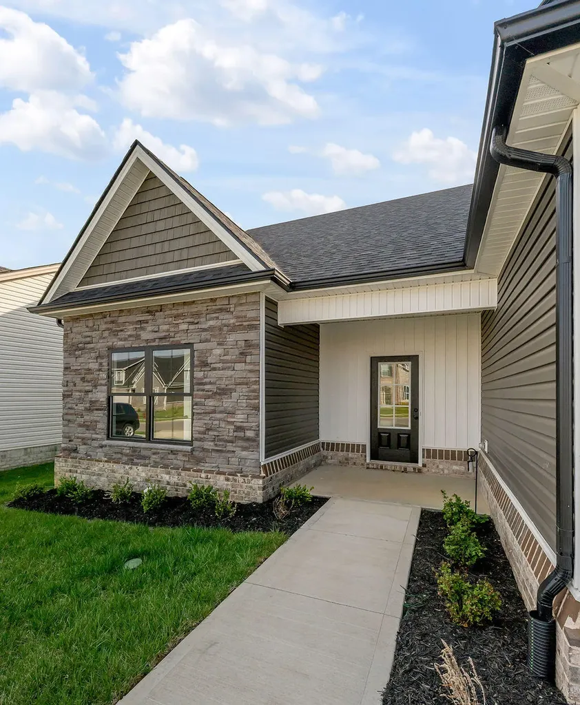1073 Mission Drive Richmond KY 40475