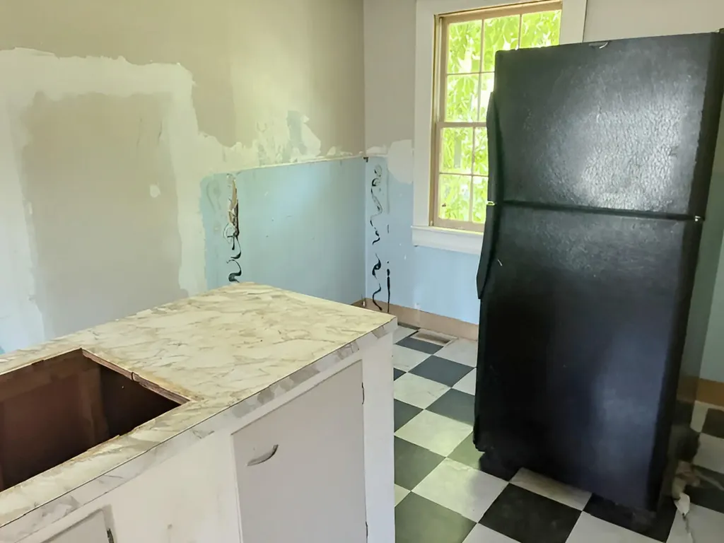 400 Flint Road Waco KY 40385