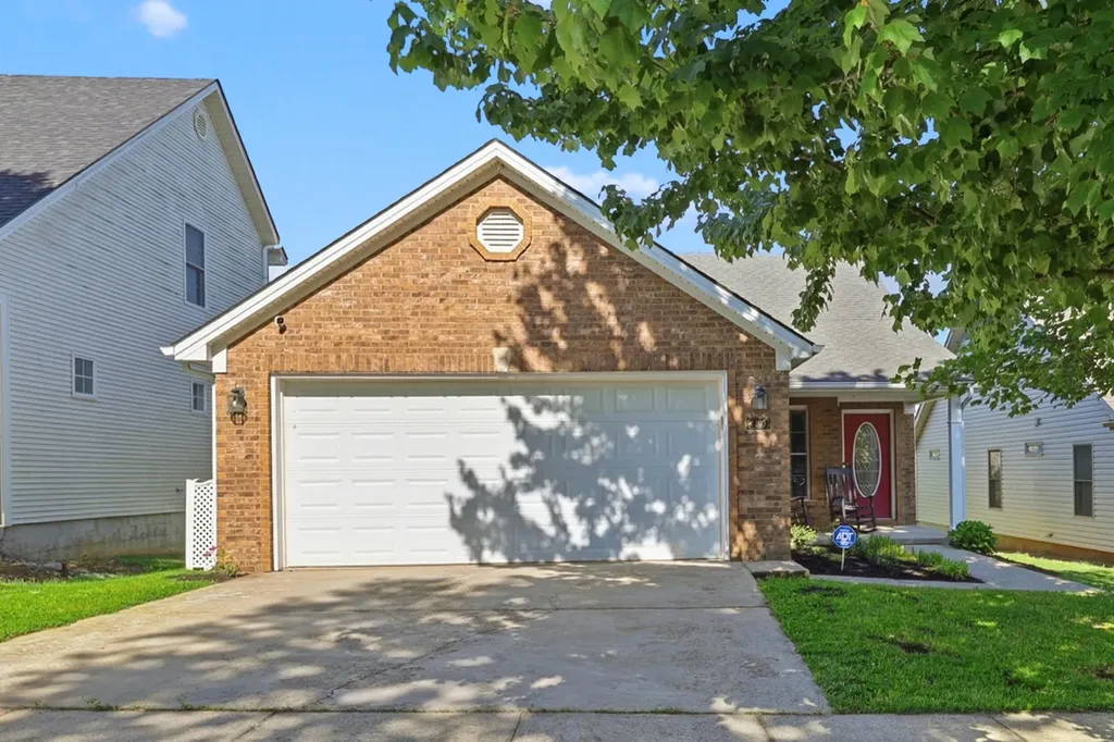 205 Gauley Lane Lexington KY 40511