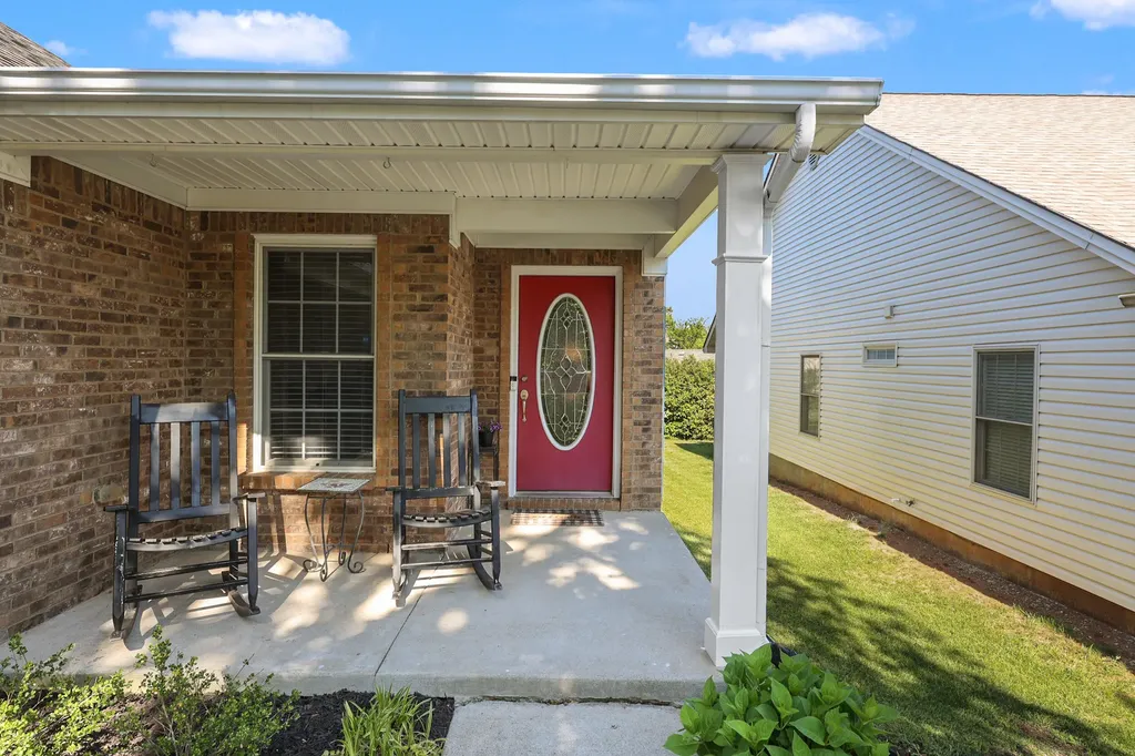 205 Gauley Lane Lexington KY 40511