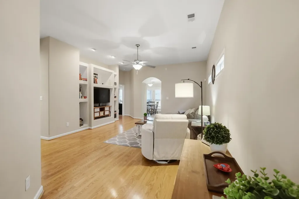 205 Gauley Lane Lexington KY 40511