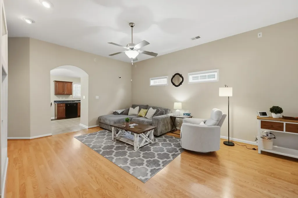 205 Gauley Lane Lexington KY 40511