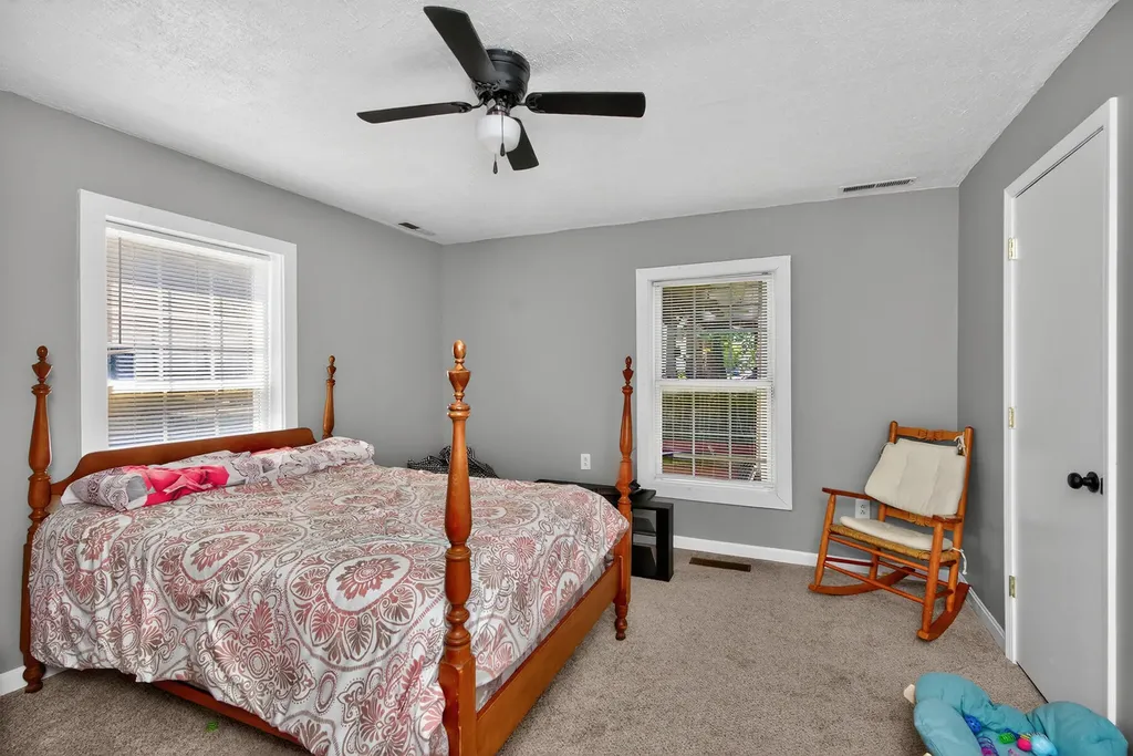 372 Holmes Street Frankfort KY 40601