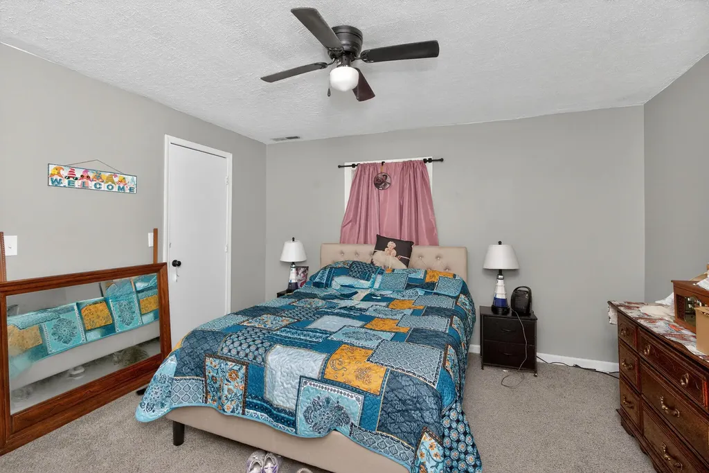 372 Holmes Street Frankfort KY 40601