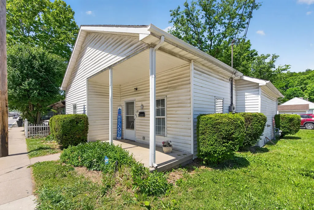 372 Holmes Street Frankfort KY 40601
