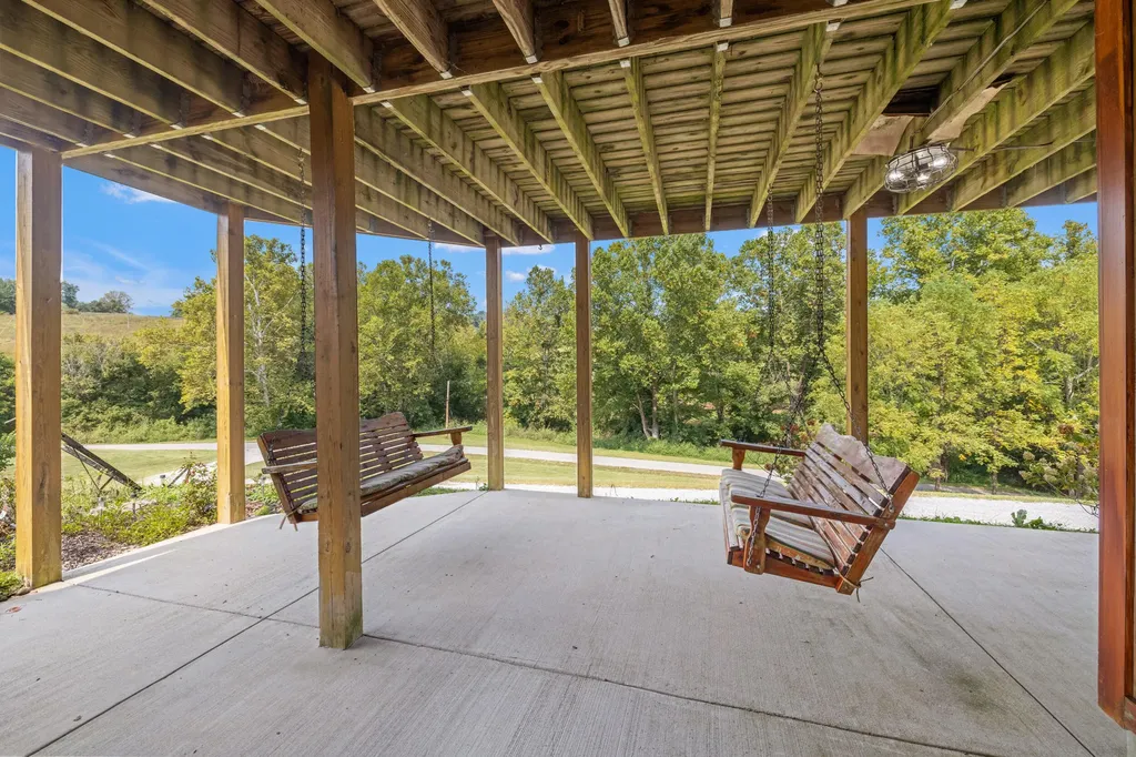 1870 Timber Creek Road Bloomfield KY 40008