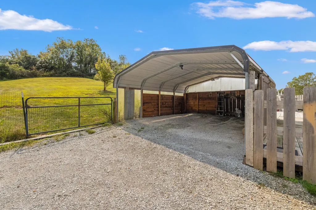 1870 Timber Creek Road Bloomfield KY 40008