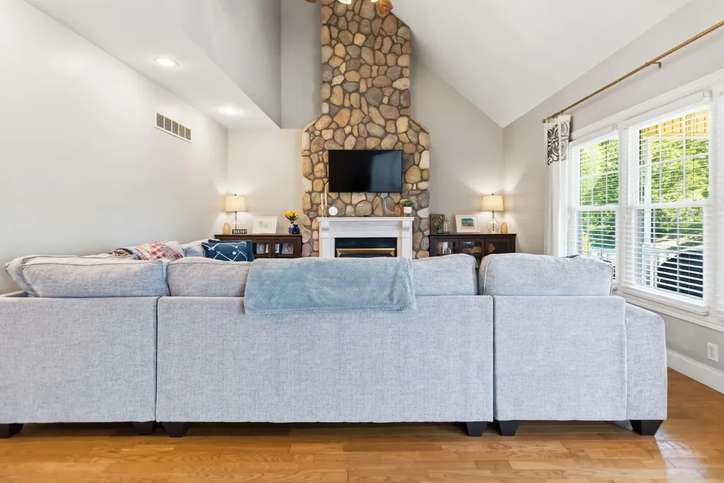 207 Woodline Drive Somerset KY 42503
