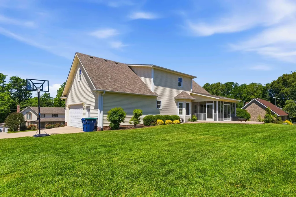 207 Woodline Drive Somerset KY 42503