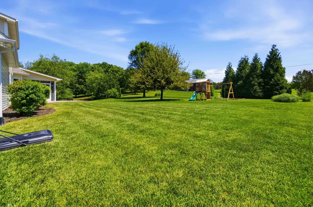 207 Woodline Drive Somerset KY 42503