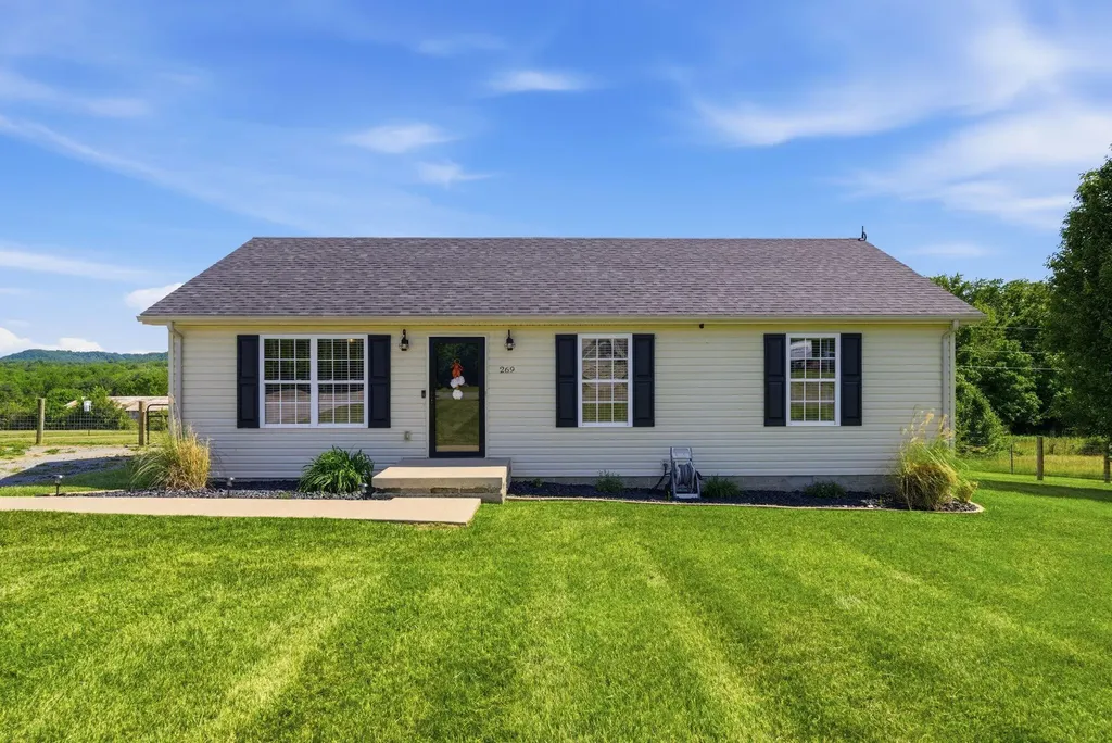 269 Sun Valley Drive Stanford KY 40484