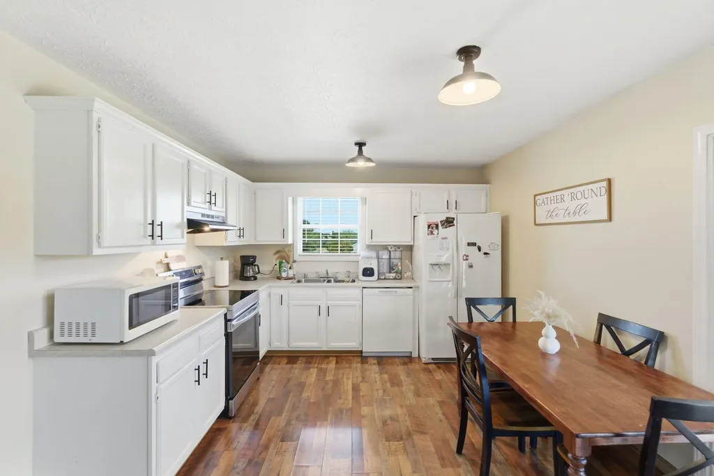 269 Sun Valley Drive Stanford KY 40484