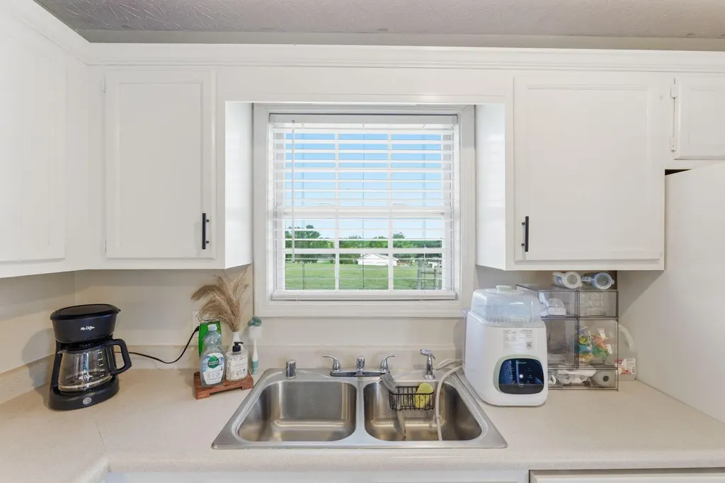 269 Sun Valley Drive Stanford KY 40484