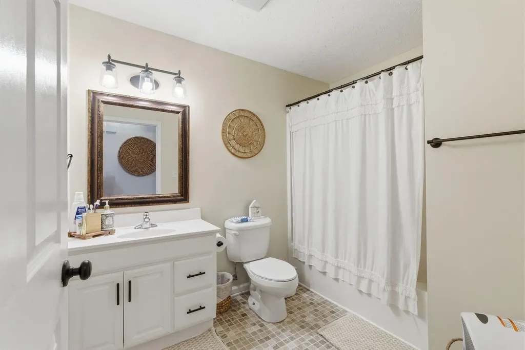 269 Sun Valley Drive Stanford KY 40484