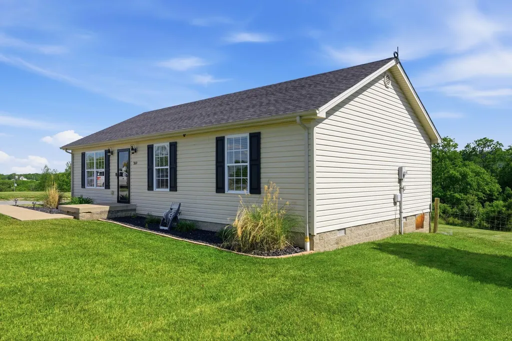 269 Sun Valley Drive Stanford KY 40484