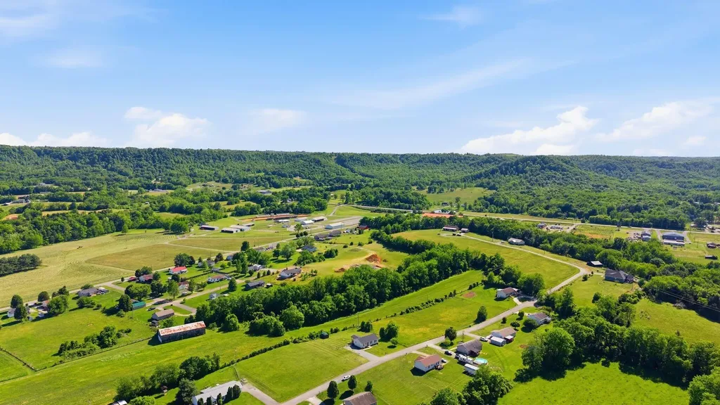 269 Sun Valley Drive Stanford KY 40484