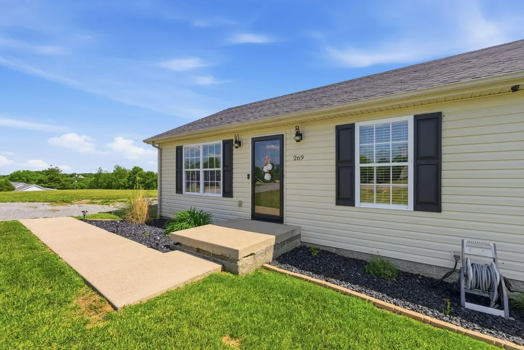 269 Sun Valley Drive Stanford KY 40484