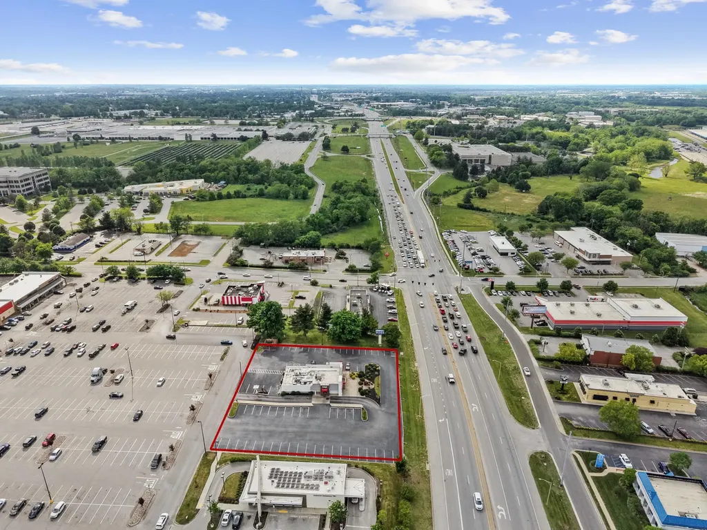 1498 Boardwalk Lexington KY 40511