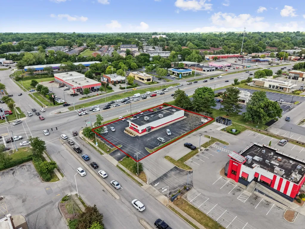1498 Boardwalk Lexington KY 40511