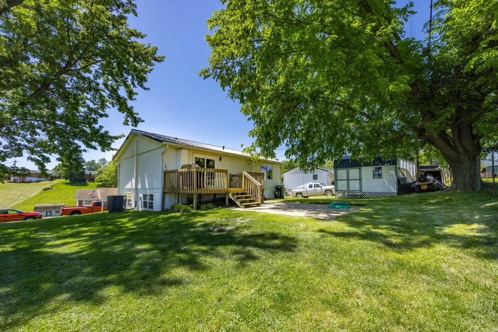 121 Mockingbird Lane Carlisle KY 40311