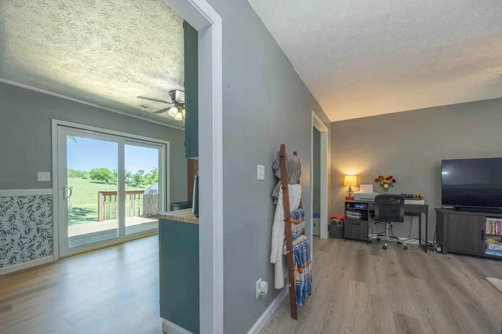 121 Mockingbird Lane Carlisle KY 40311