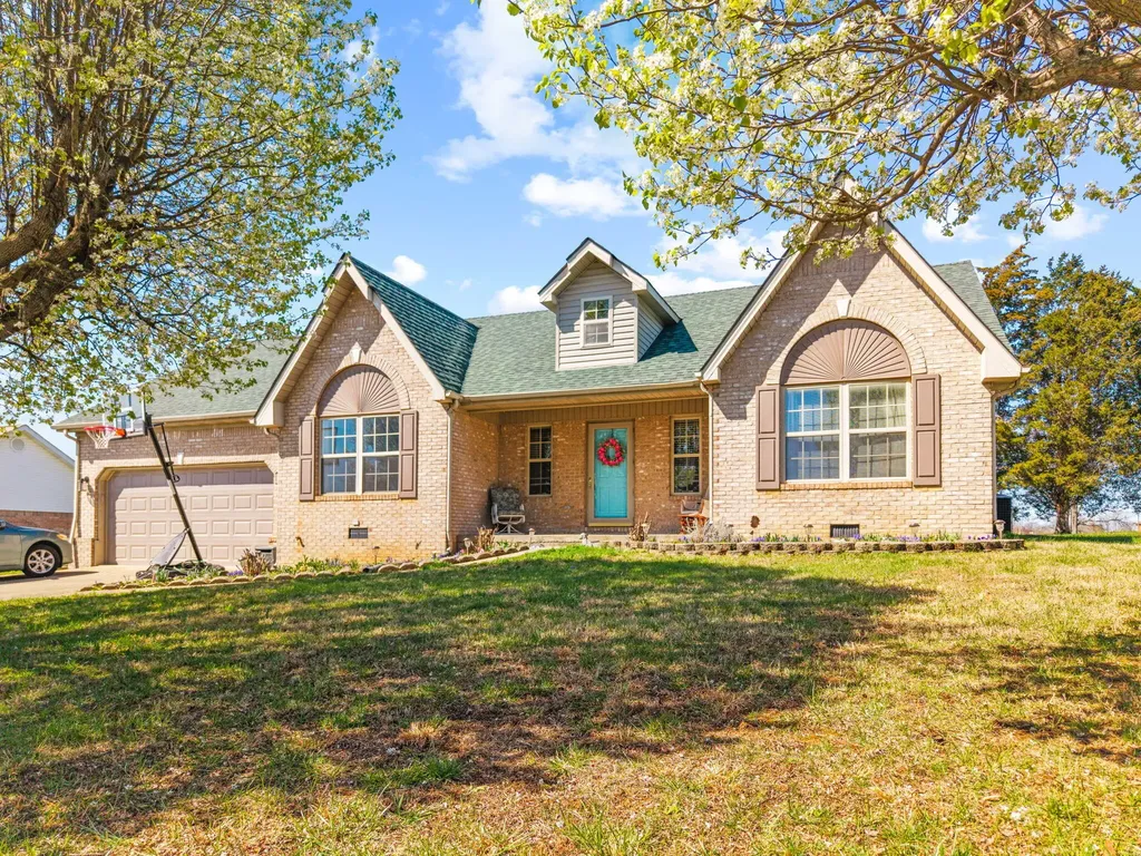 920 Hidden Loop Drive Somerset KY 42503