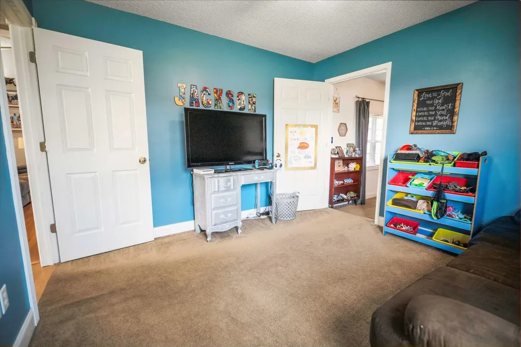 920 Hidden Loop Drive Somerset KY 42503