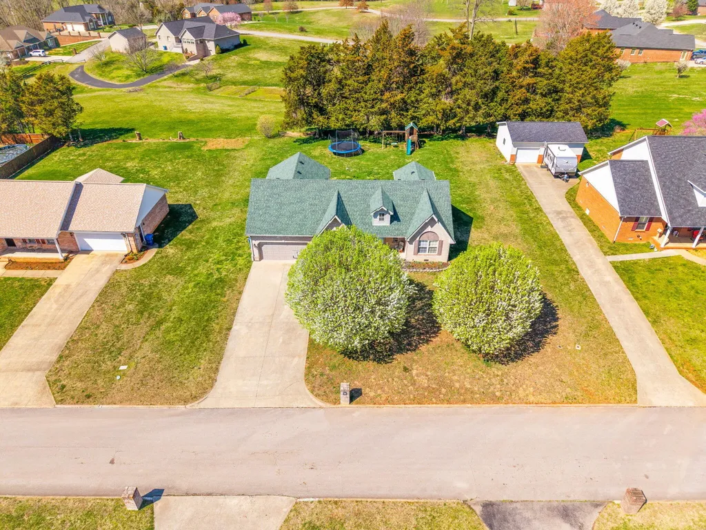 920 Hidden Loop Drive Somerset KY 42503