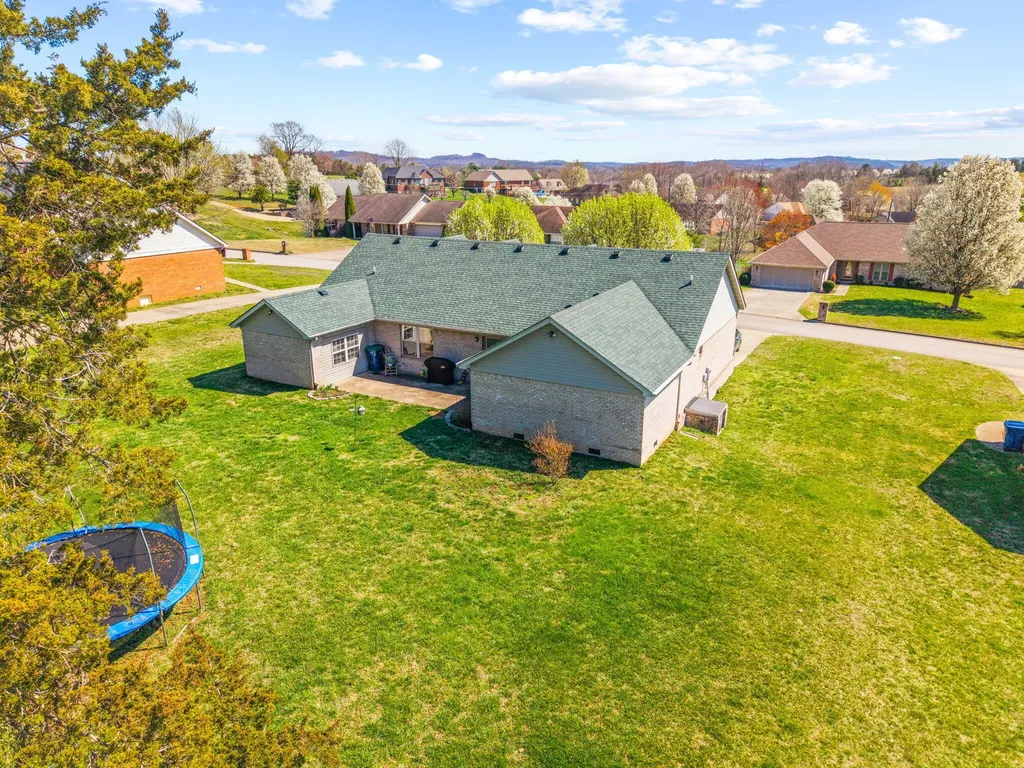 920 Hidden Loop Drive Somerset KY 42503